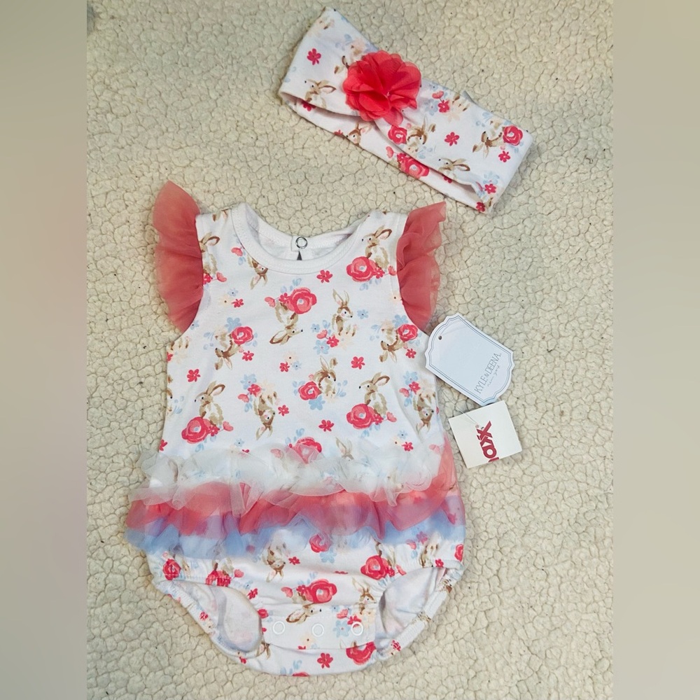 ⭐️4/$20 NWT Floral Baby Romper and Headband Set